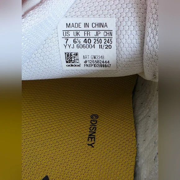Adidas x Disney Mickey Mouse Superstar Sneakers Unisex 7M | 8.5W - Picture 12 of 13